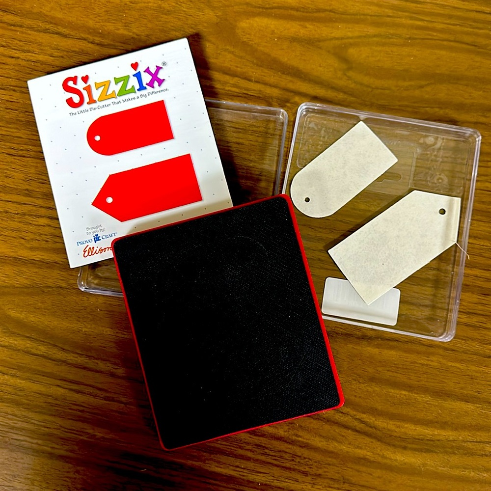 Sizzix Die Cut 38-0236 Tag Set